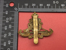 Load image into Gallery viewer, Original WW2 British Army Royal Artillery Regiment Beret / Small Cap Badge
