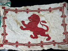 Charger l&#39;image dans la galerie, Original WW2 Scottish Royal Banner of Scotland Rampant Lion Flag - Vehicle Flag
