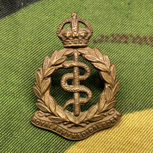 Charger l&#39;image dans la galerie, Original British Army WW2 Collar Badge - Royal Army Medical Corps RAMC - The Militaria Shop
