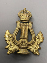 Charger l&#39;image dans la galerie, Original WW2 British Army Bandsmans Musicians Cap Badge
