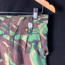 Load image into Gallery viewer, Genuine British Army DPM Camouflaged Early Combat Trousers - 76/80/96
