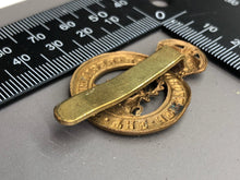 Load image into Gallery viewer, Original WW1 British Army Cap Badge - Hertfordshire Regiment
