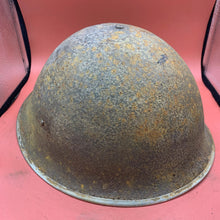 Charger l&#39;image dans la galerie, Original British / Canadian Army WW2 Soldiers Military Combat Mk3 Turtle Helmet
