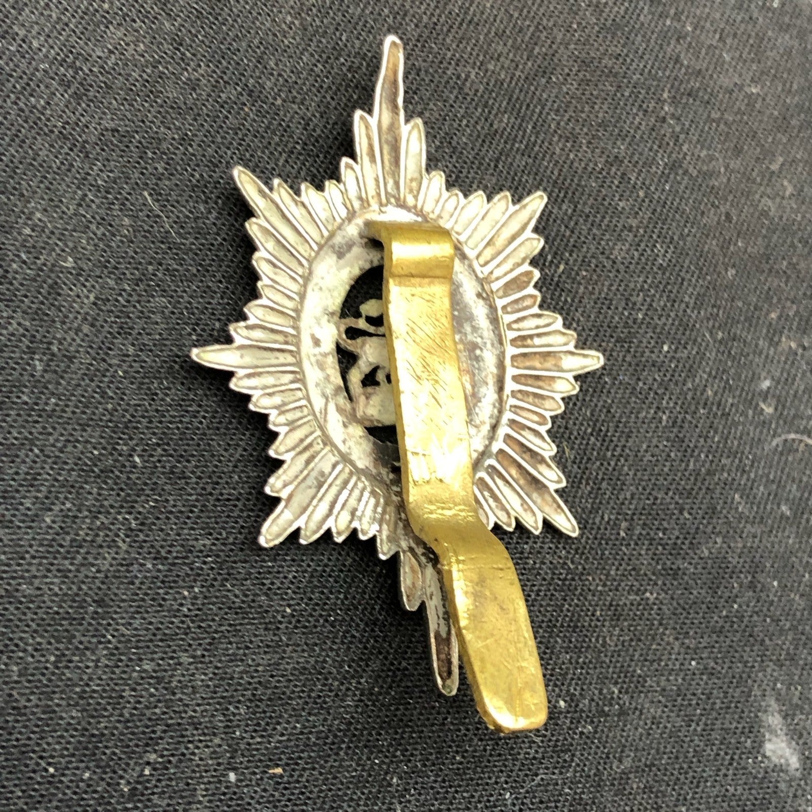 Original WW2 British Army Cap Badge - Worcestershire Regiment - The Militaria Shop