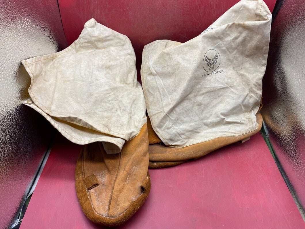 Original US Air Force Survival Mocasins in Great Condition. Well Marked