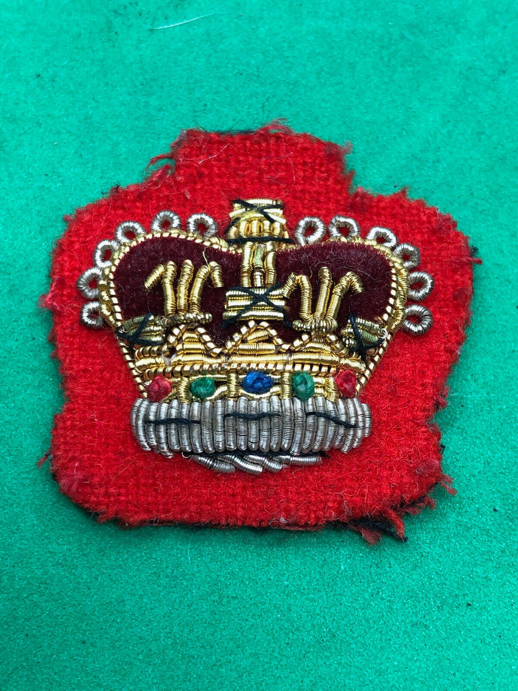 Genuine British Army Red Backed Rank Crown - Embroidered Bullion Badge