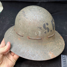 Charger l&#39;image dans la galerie, Original WW2 British Home Front Civilian S.F.P Zuckerman Helmet &amp; Liner
