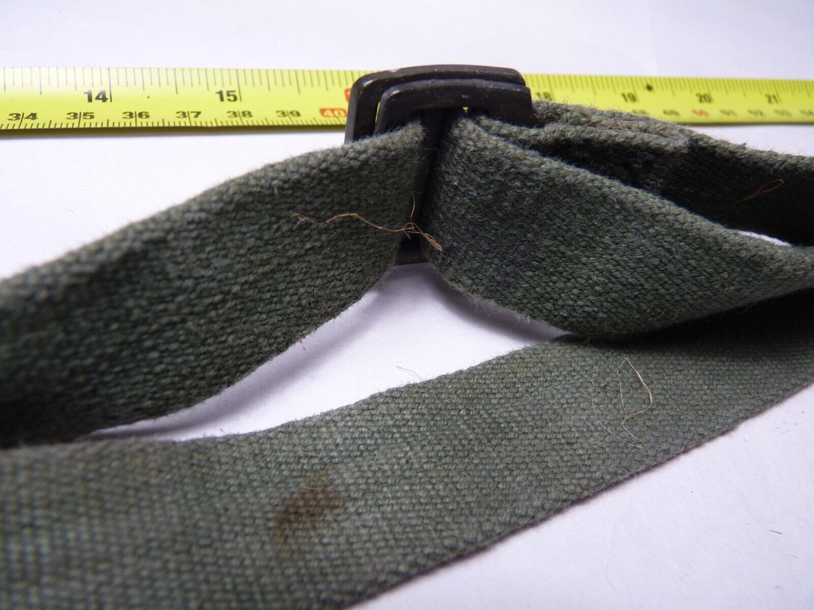 Original WW2 British Army 44 Pattern Shoulder / Extended Equipment Strap - 1945 - The Militaria Shop
