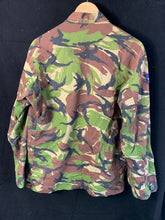 Lade das Bild in den Galerie-Viewer, Originale DPM-Woodland-Jacke im Camouflage-Muster der britischen Armee – 170/96
