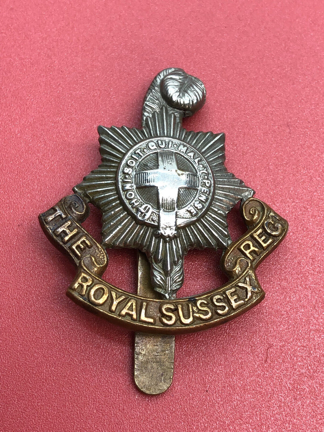 Original WW2 British Army Cap Badge - The Royal Sussex Regiment