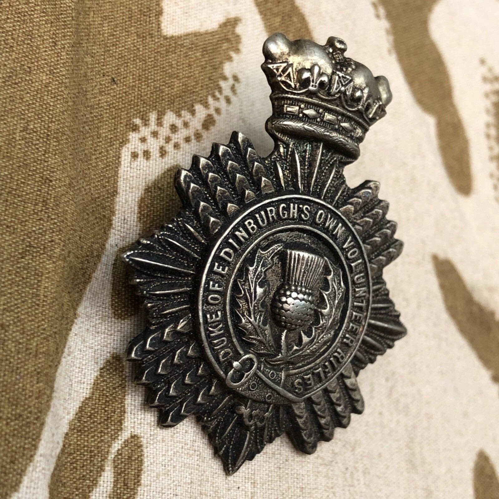 British Army Victorian Duke of Edinburgh's Own Volunteer Rifles Cap Badge - The Militaria Shop