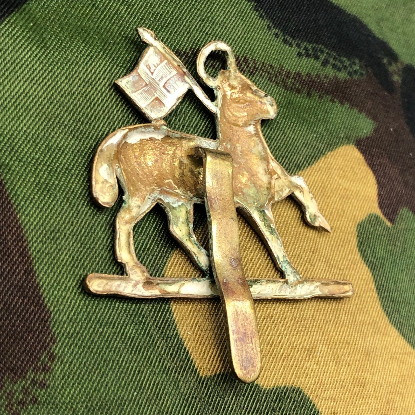 Original British Army WW2 Cap Badge - Queen's Royal Regiment (West Surrey) - The Militaria Shop