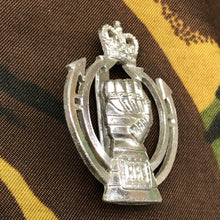 Load image into Gallery viewer, Original British Staybrite Army Cap - Royal Armoured Corps - The Militaria Shop
