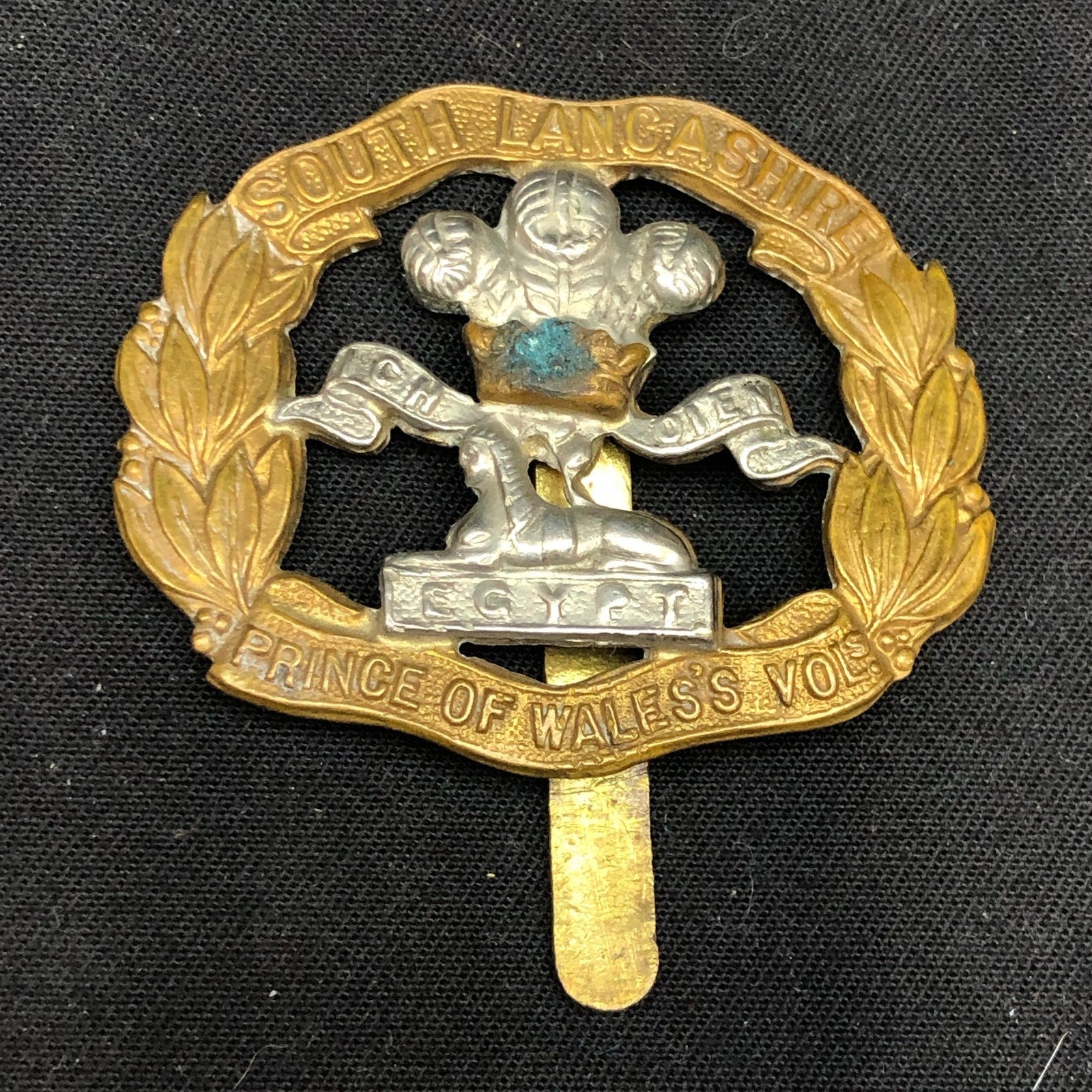 Original WW2 British Army Cap Badge - South Lancashire Regiment - The Militaria Shop