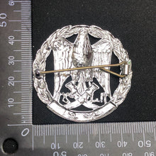 Lade das Bild in den Galerie-Viewer, Image #4
