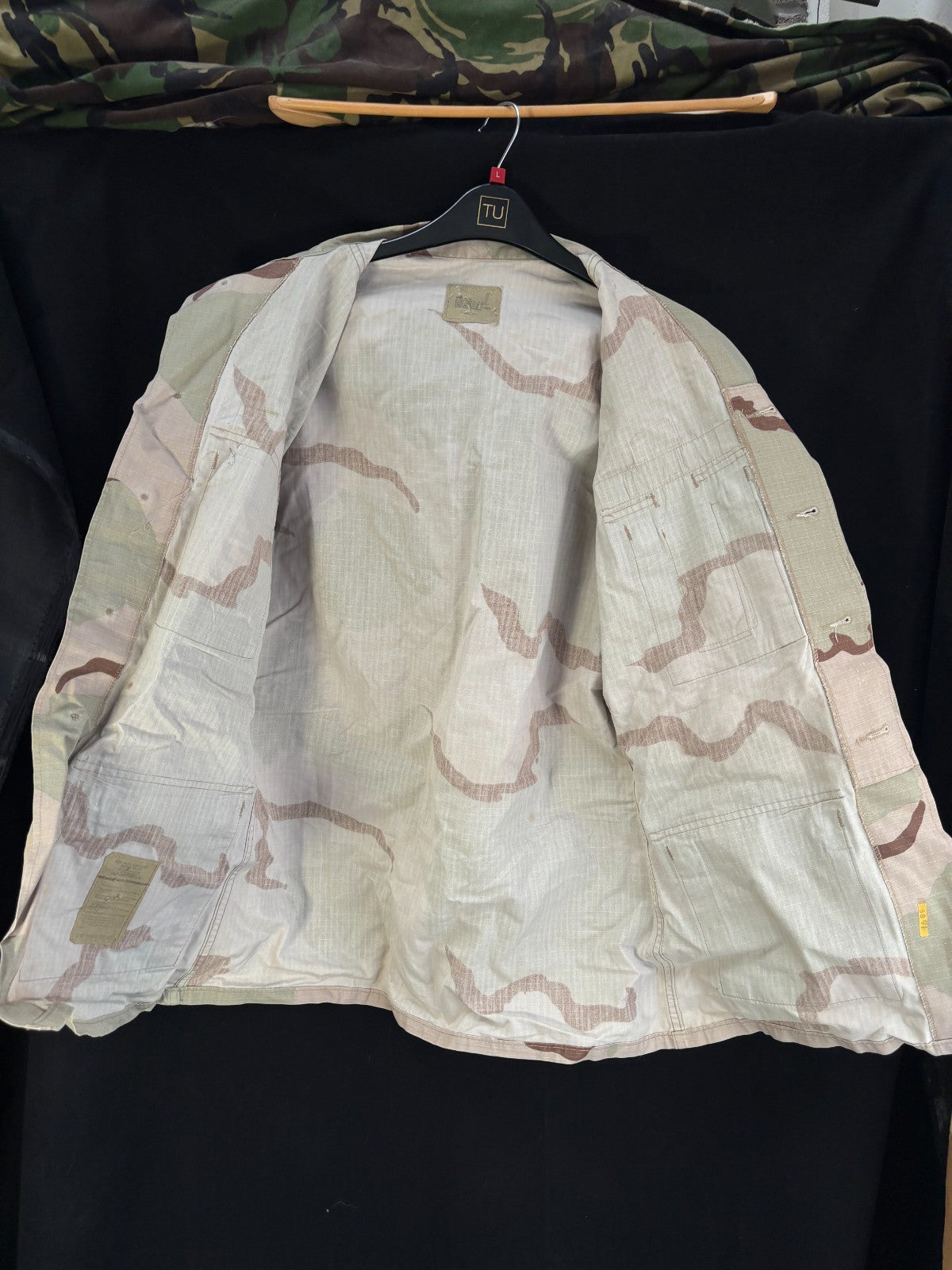 Gulf War US Army DCU Camouflaged Combat Field Coat/Jacket - Small/Long - The Militaria Shop