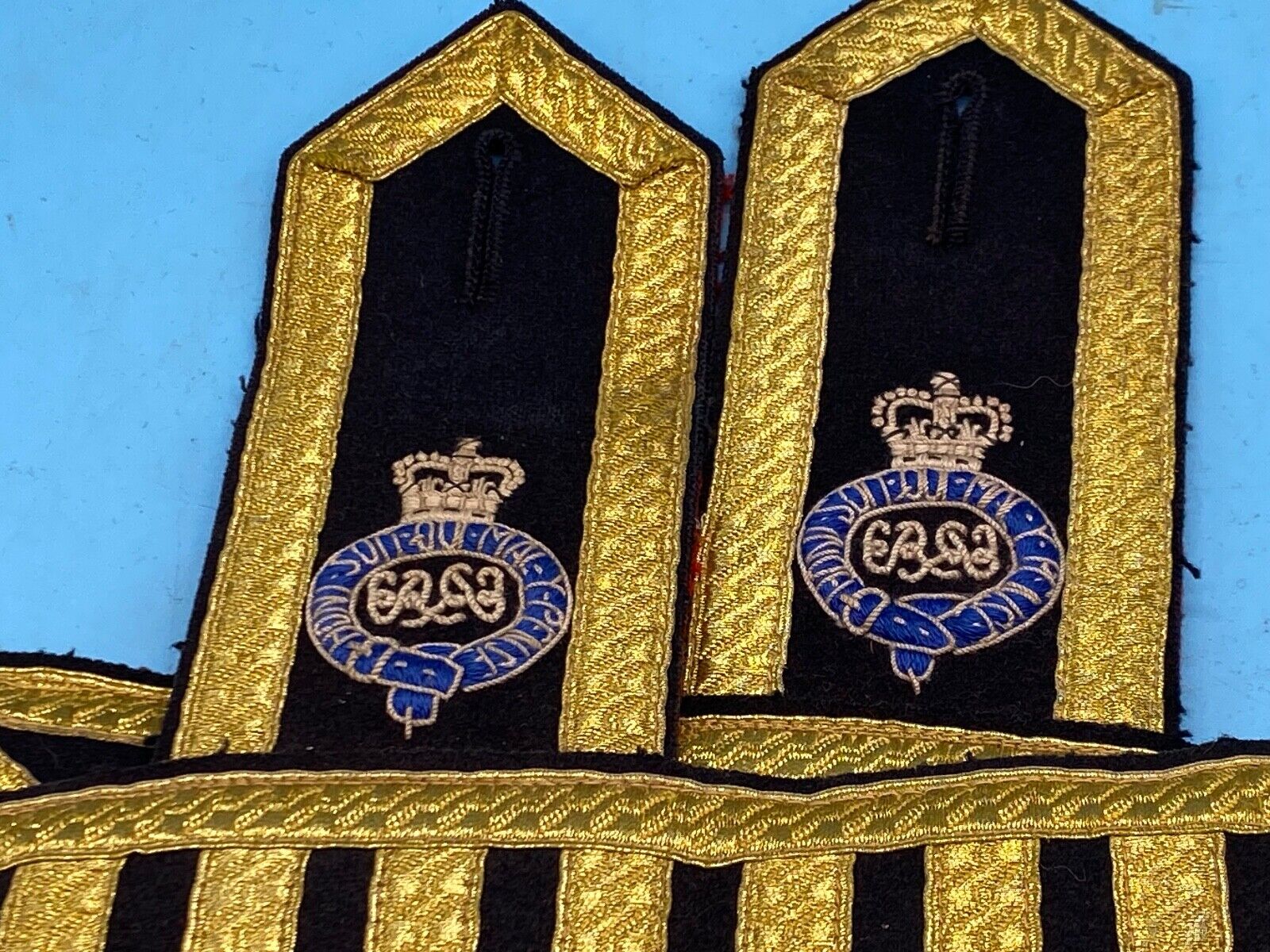 Pair of Original British Army Grenadier Guards Bandsman's Epaulettes / Wings - The Militaria Shop