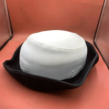 Lade das Bild in den Galerie-Viewer, Image #1
