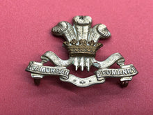 Lade das Bild in den Galerie-Viewer, Original WW1 British Army Glamorgan Yeomanry Cap Badge
