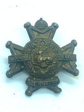 Charger l&#39;image dans la galerie, WW1 / WW2 British Army Notts &amp; Derby Sherwood Foresters Officer&#39;s Collar Badge
