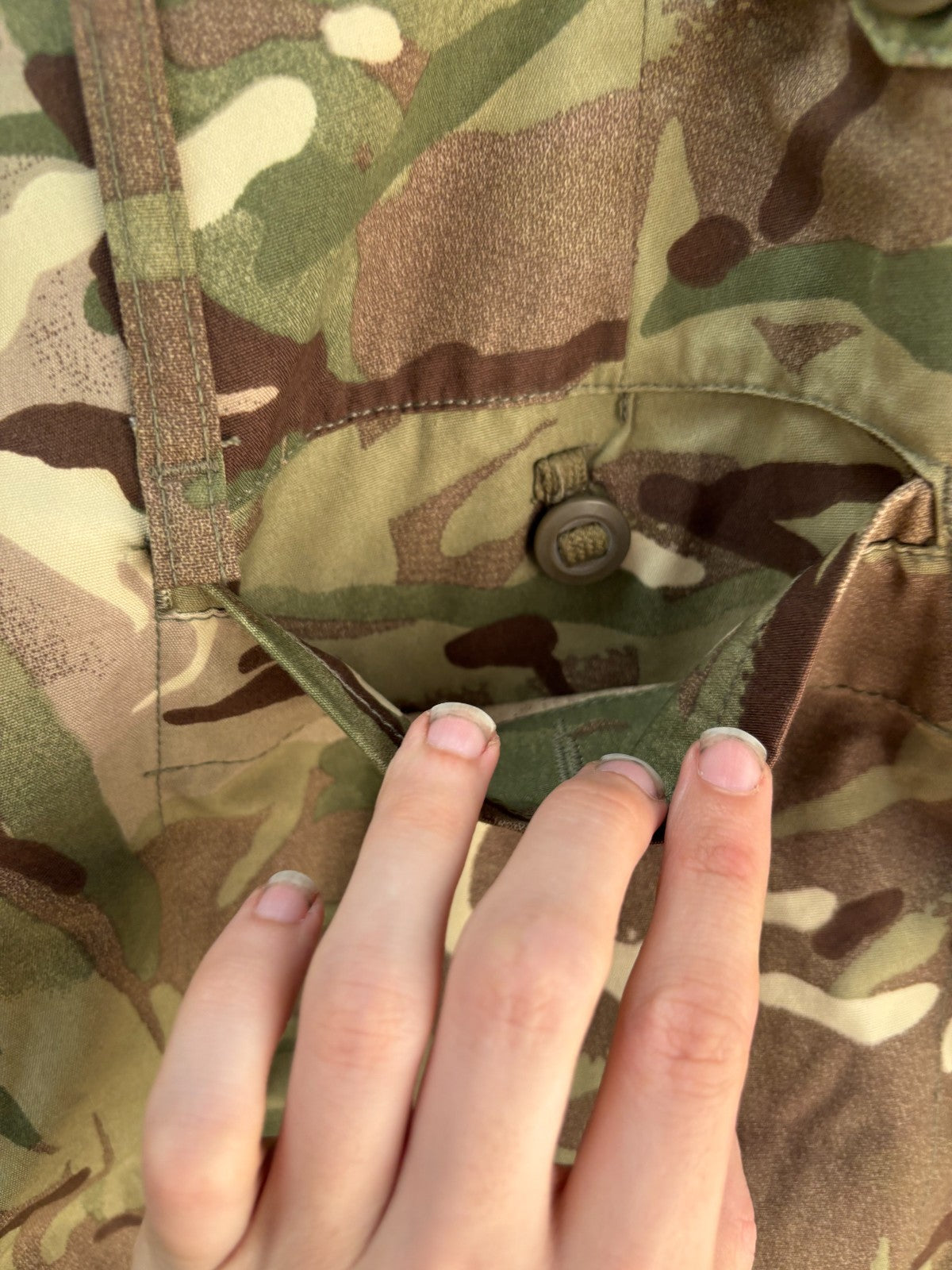 Genuine British Army MTP Combat Windproof Trousers - Size 82/88/104 - The Militaria Shop