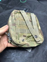 Lade das Bild in den Galerie-Viewer, Genuine British Army MTP First Aid Pouch
