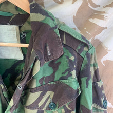 Lade das Bild in den Galerie-Viewer, Genuine British Army Smock Combat Jungle DPM Camouflage - Size 160/88
