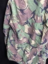 Load image into Gallery viewer, Surplus British Army 68 Pat Woodland DPM Smock Combat Jacket -Size 7 - The Militaria Shop
