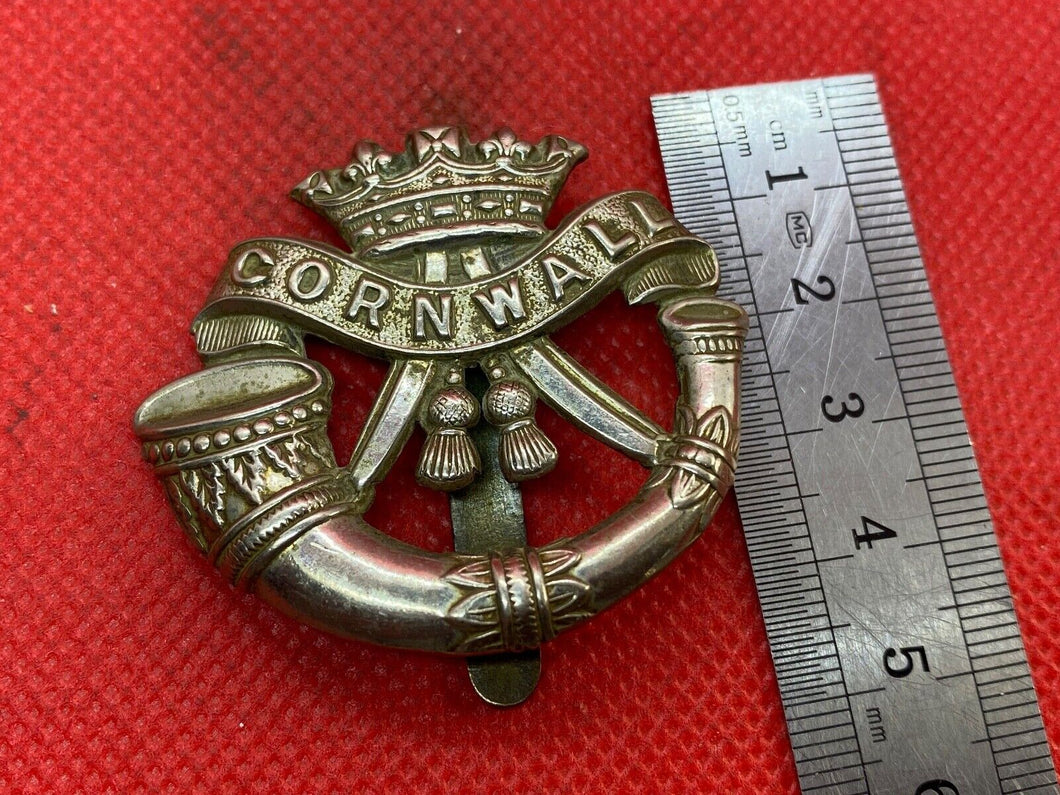 Original WW1 / WW2 British Army Duke of Cornwall's Light Infantry Cap Badge