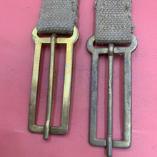 Charger l&#39;image dans la galerie, Original WW2 British Army 37 Pattern Webbing Brace Adaptors Pair
