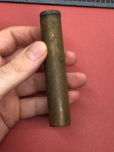 Charger l&#39;image dans la galerie, Original WW1 / WW2 British Army SMLE Lee Enfield Rifle Brass Oil Bottle
