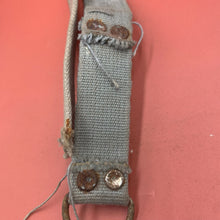 Lade das Bild in den Galerie-Viewer, British Army 37 Pattern Webbing Straps - 4 in group lot - Ideal for repairs
