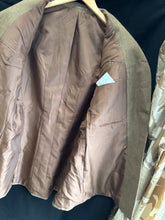 Load image into Gallery viewer, Grade 1 British Army FAD No2 Dress Uniform Jacket - Size 182/120/104 - The Militaria Shop
