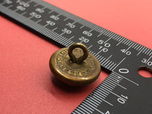 Charger l&#39;image dans la galerie, Original WW1 British Army Service Corps Uniform Button 16mm
