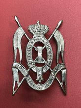 Lade das Bild in den Galerie-Viewer, Genuine Belgian Army 1er régiment de lanciers (Belgique) Cap Badge
