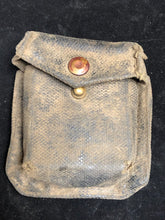 Charger l&#39;image dans la galerie, Original WW2 British Army 37 Pattern Compass Carrying Pouch
