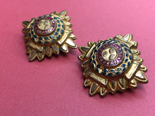 Load image into Gallery viewer, Original WW2 British Army Pair of Rank Pips
