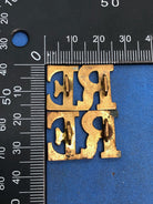 Original Pair of WW1/WW2 Brass British Army Shoulder Title - RE Royal Engineers - The Militaria Shop