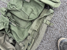 Charger l&#39;image dans la galerie, Original British Army 58 Pattern Webbing Rig Set Up - Belt, Pouches, Roll
