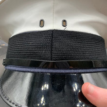 Lade das Bild in den Galerie-Viewer, Image #8
