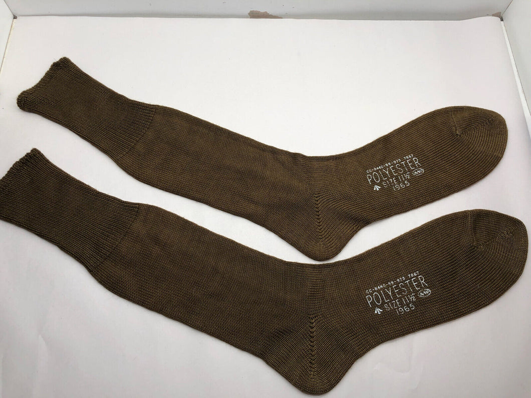 Genuine British Army Polyester Khaki Socks Size 11 1/2  1965 Dated New Old Stock