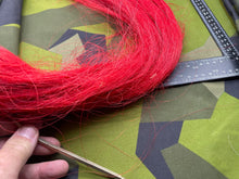 Load image into Gallery viewer, Original British Army Household Cavalry Red Horse Hair Plume - The Militaria Shop
