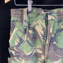 Load image into Gallery viewer, Genuine British Army DPM Combat Trousers - Size 90/88/104
