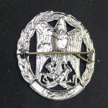 Lade das Bild in den Galerie-Viewer, Image #6
