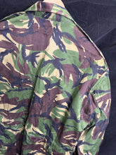 Load image into Gallery viewer, Surplus British Army Woodland DPM Smock Combat Jacket -Size 170/112 - The Militaria Shop
