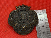 Charger l&#39;image dans la galerie, WW1 British Army North East Lancashire Volunteer Regiment Cap Badge
