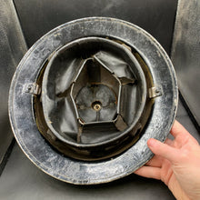 Lade das Bild in den Galerie-Viewer, Image #11
