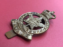 Charger l&#39;image dans la galerie, Genuine Canadian Army Royal Montreal Regiment Cap Badge
