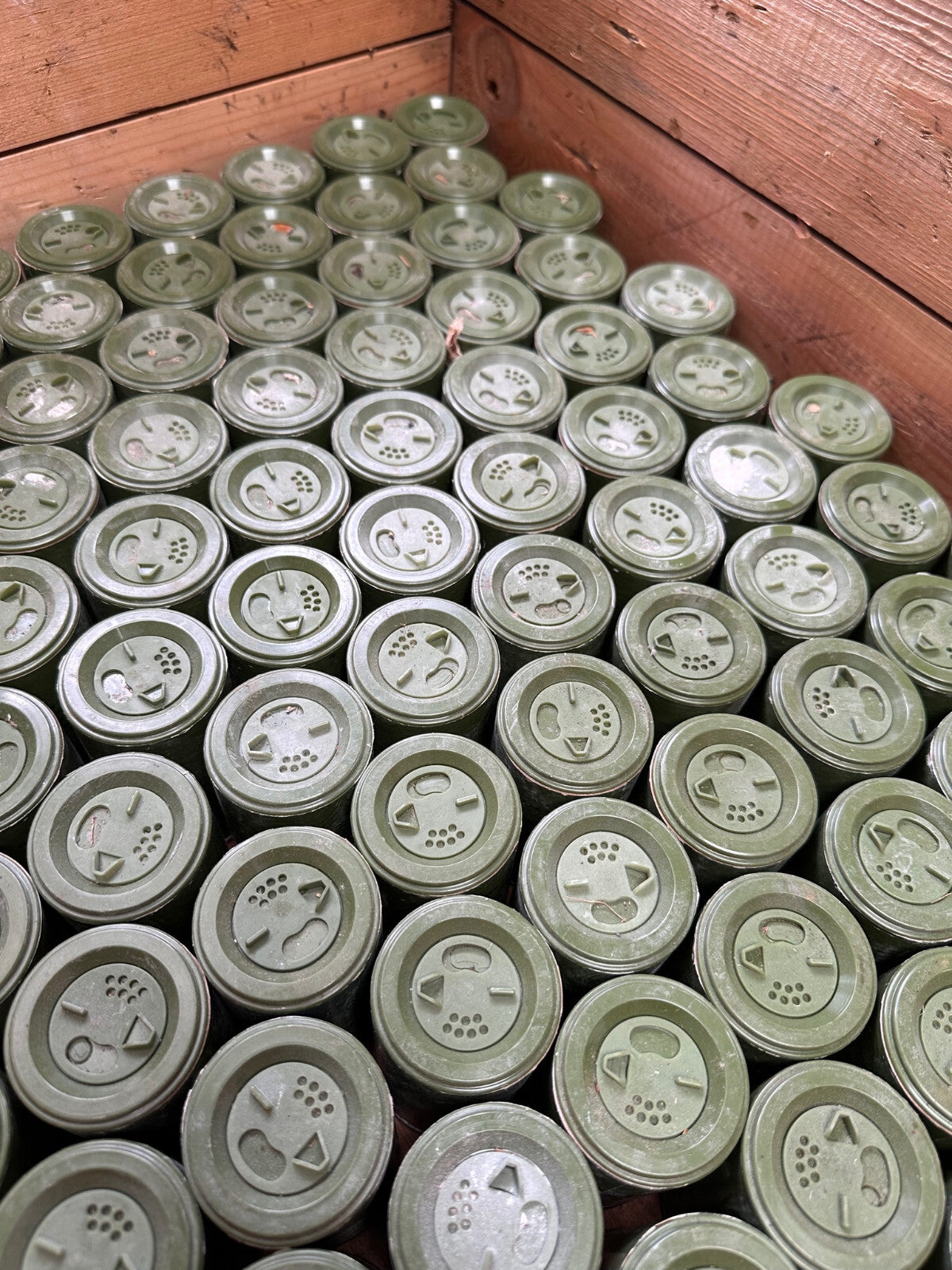 Original US Army Vietnam War Era Unissued Foot Powder - NEW OLD STOCK - The Militaria Shop
