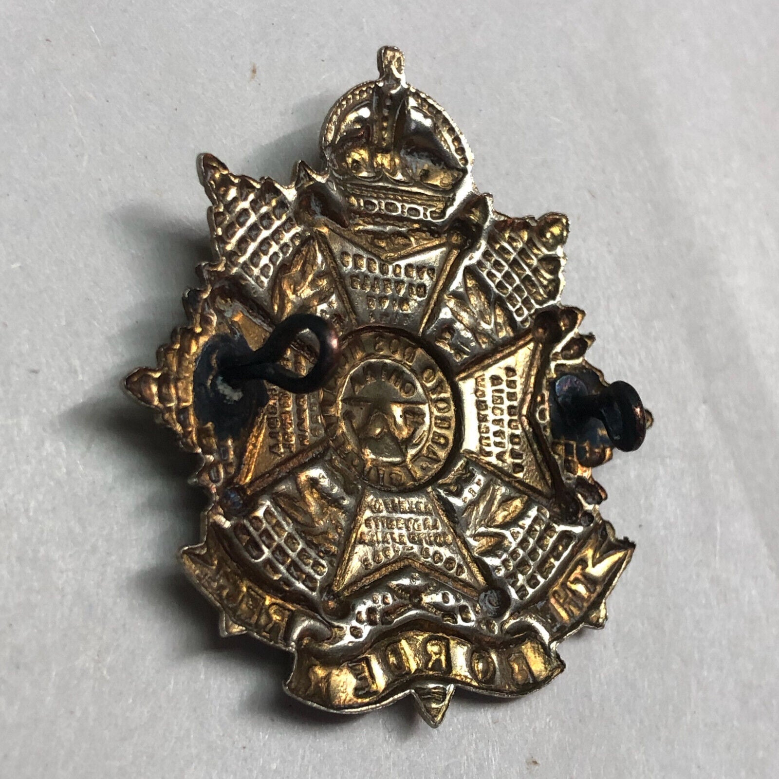 Original WW1 British Army Border Regiment Cap Badge - The Militaria Shop